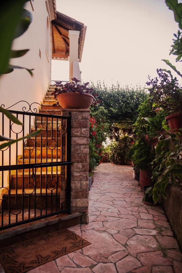 Paradise Villa